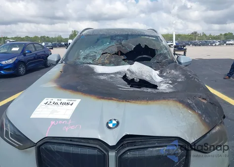 2025 BMW X3 30 xDrive из США, поврежденный, VIN 5UX53GP07S9Y78730